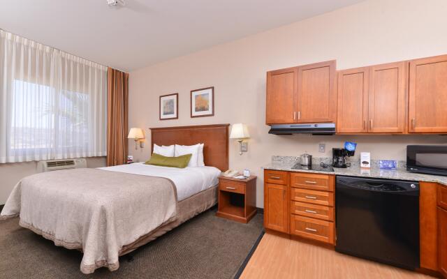 Candlewood Suites San Diego, an IHG Hotel