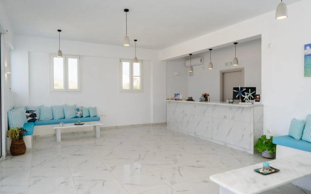 Evripus Suites Hotel