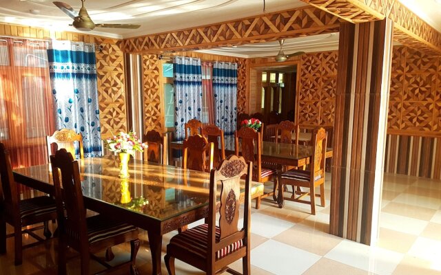 Grand Noora Palace
