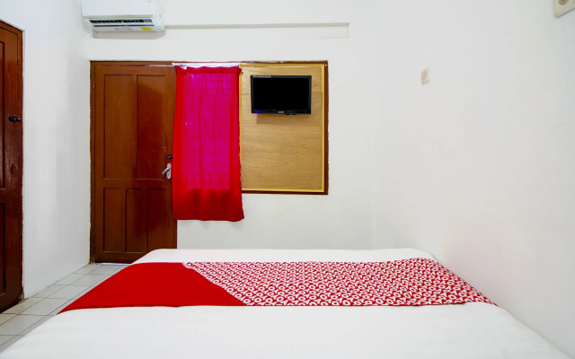 Super OYO 1788 House 24