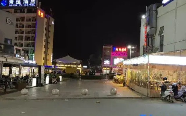 Xiamen Tianyuan Business Hotel (Xiamen North Railway Station)