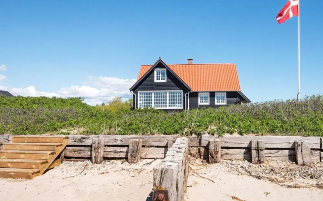 5 Person Holiday Home in Juelsminde