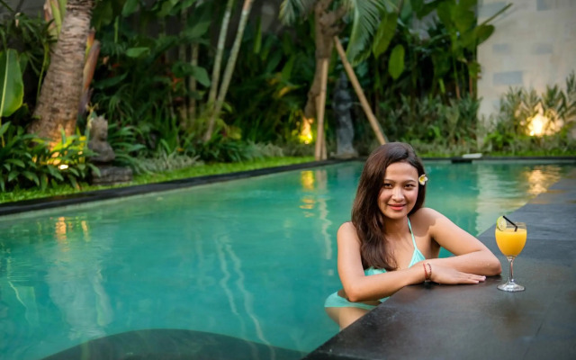 Sandi Agung Villa Bidadari