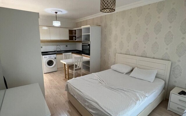 Modern Studio Flat in Didim With Shared Pool