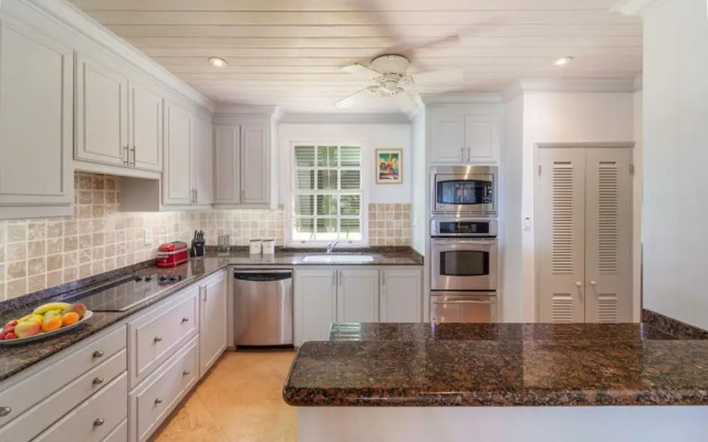 Beacon Hill 305 - The Penthouse by Blue Sky Luxury