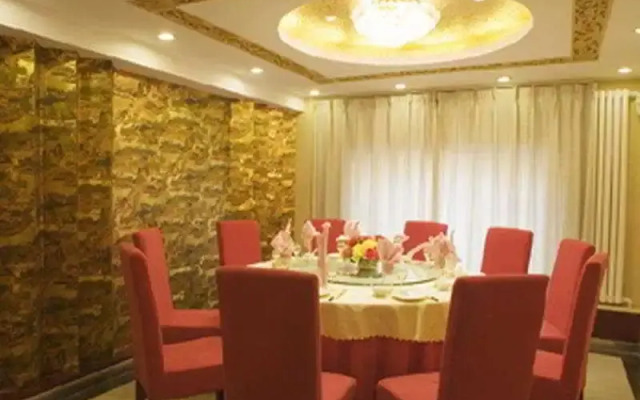 Super 8 Beijing Cui Wei