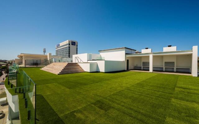 Paxton Luxury Apartments