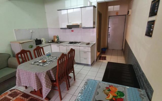 Selesa Hillhomes Golf Resort - T11GGA