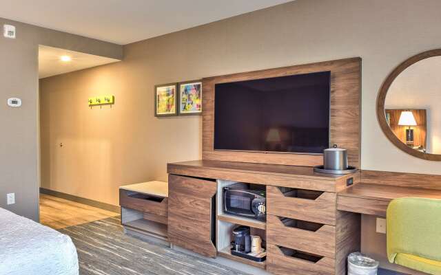 Hampton Inn & Suites by Hilton Keene