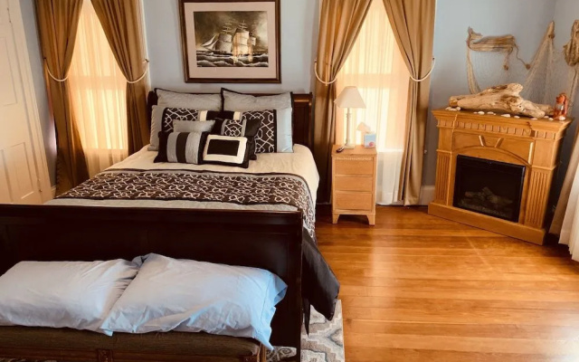 Centennial Inn Bed & Breakfast