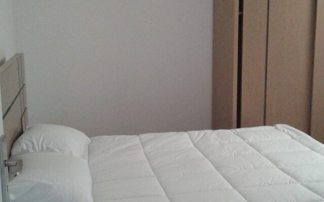 Selena Bay Families Only