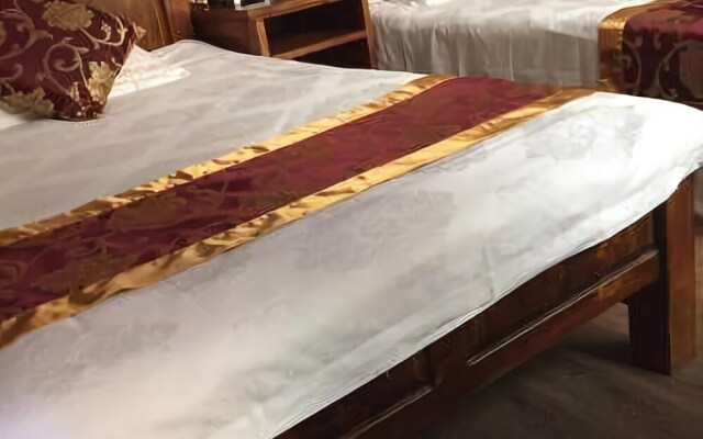 7076 Boutique Inn