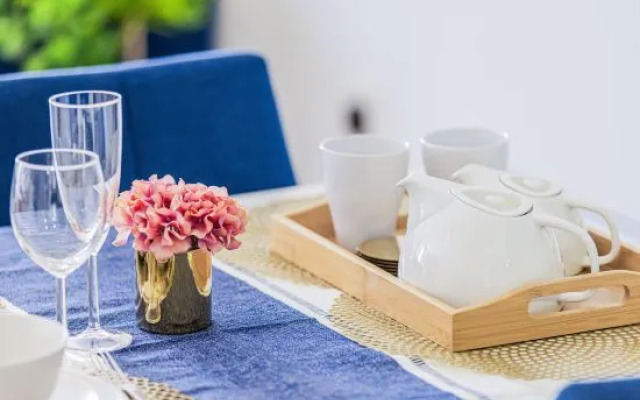 Sound of the Waves in JBR by Lagom