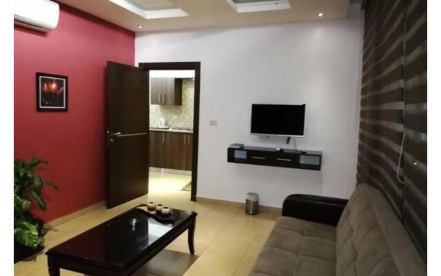 7 Days Hotel Suites