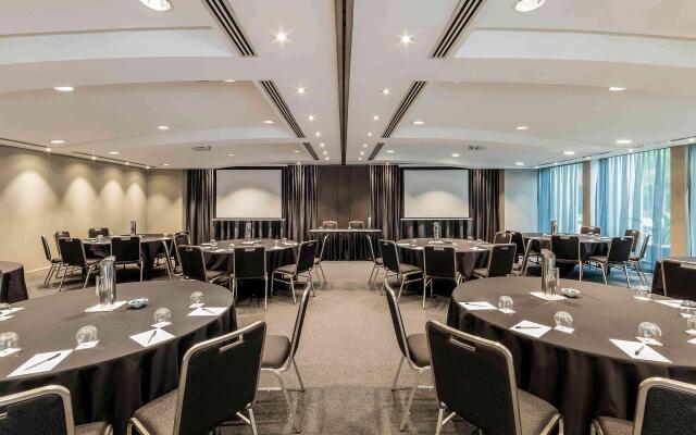 Quay West Suites Melbourne