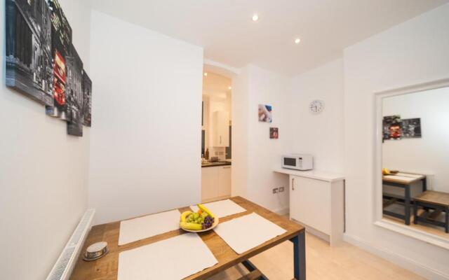 Central London Apartment - Great Location