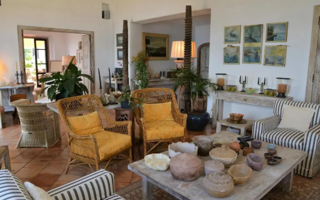 Villa Mondo Suites