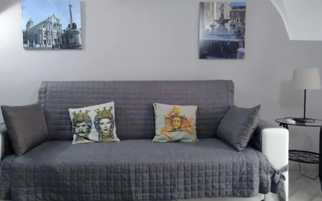 Tourist House La Castellana