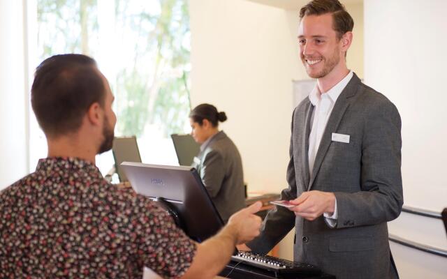 Crowne Plaza Surfers Paradise by IHG