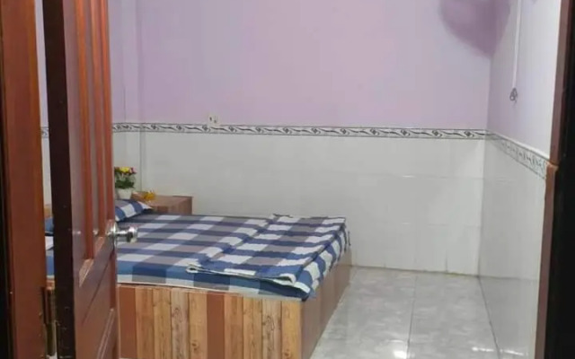 Nhà Nghỉ Trinh Uy