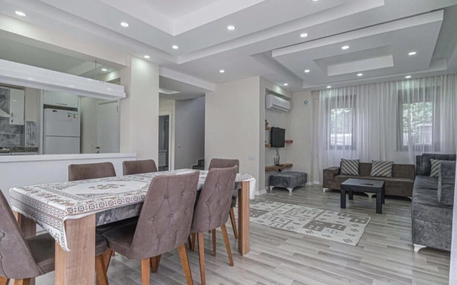 Pak Family Villas