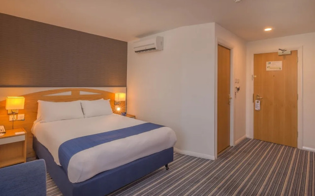 Holiday Inn Express