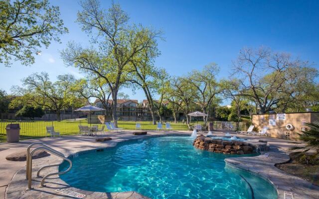 Waterwheel Treehouse Condo by RedAwning