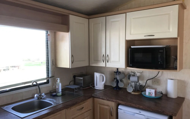 Rebecca Caravan Camber