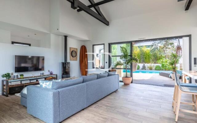 Easy Clés- Gorgeous 4 bedrooms villa with heated pool