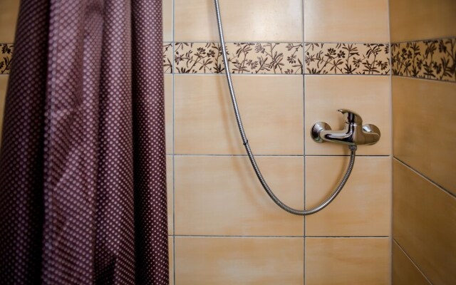 Family guesthouse in forest Ana & Stjepan Nikolic