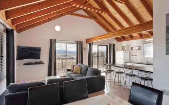 Kestrels Rest 2/116 Gippsland Street