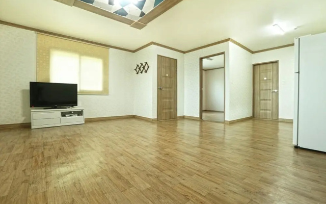 Gaeddonggol Pension