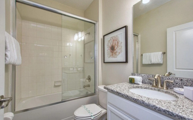 4718sh - Storey Lake