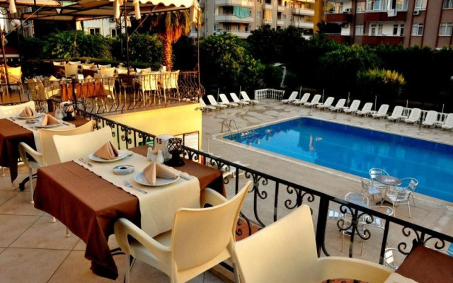 Green Park Apart Hotel