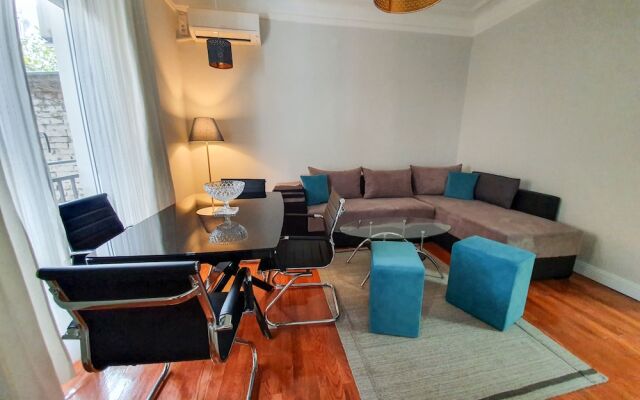 Srecko Centar Apartment