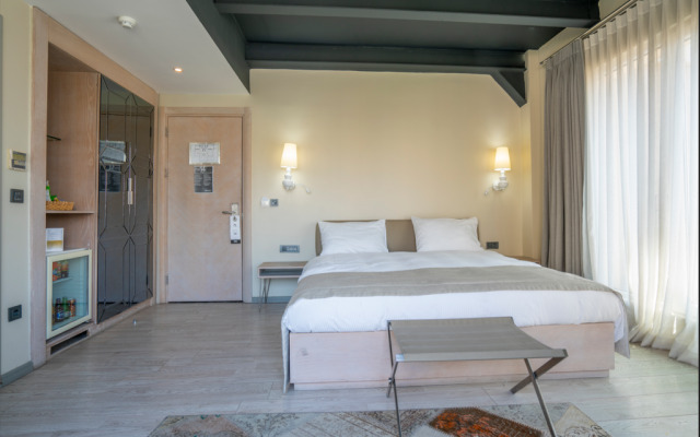 The Gate 30 Suites