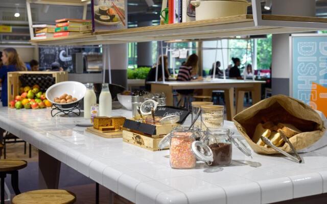 Stayokay Utrecht Centrum - Hostel