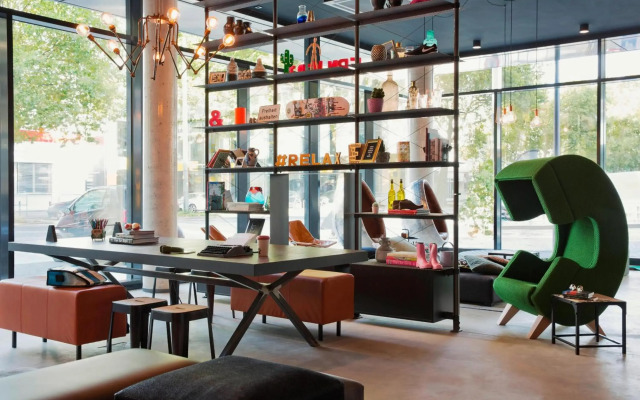MOXY Frankfurt East