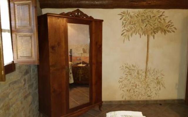 Apartamentos La Borda Castillon