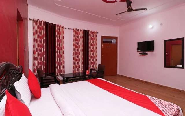OYO 26598 Apical Resort