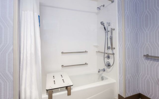 Hampton Inn & Suites Bloomfield Hills Detroit
