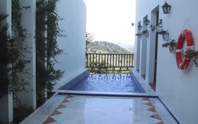 Puerta de la Villa