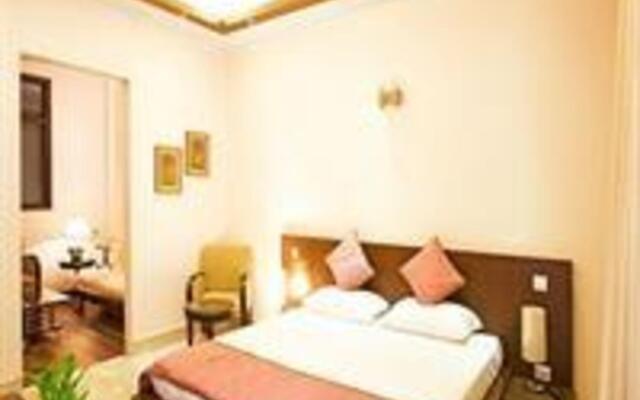 Stallen Suites Nehru Place by FabHotels