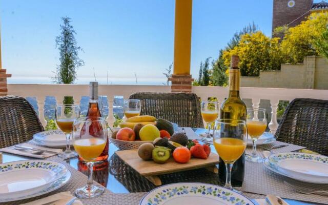 Casa El Monte Torrox by Ruralidays