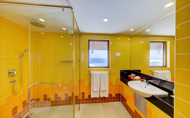 Hikka Tranz by Cinnamon