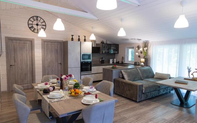 Les Eco Village