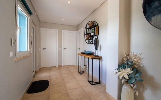 Casa Ana Superbly Renovated With Heated Private