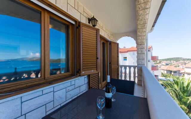 Apartments Bisera