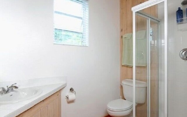 The Boat House 3 Bedroom Home