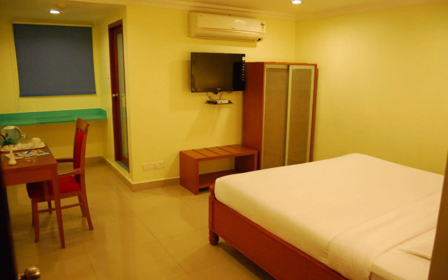 Black Pearl Hotel T Nagar